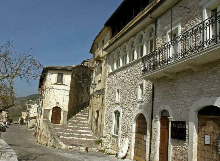 بنسيون La Loggia Di Federico
