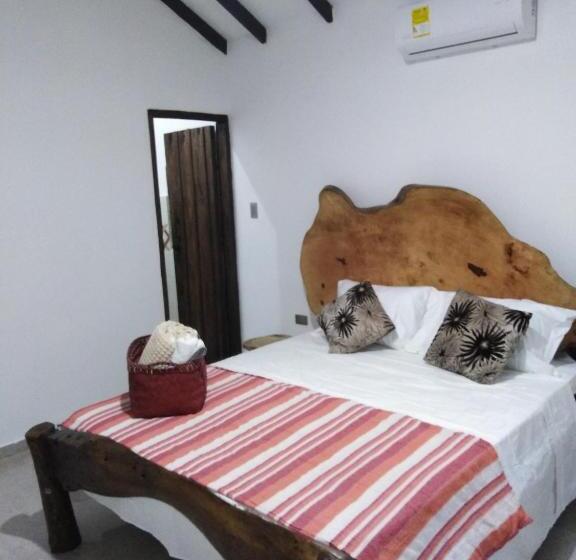 پانسیون Monte Verde Hostal