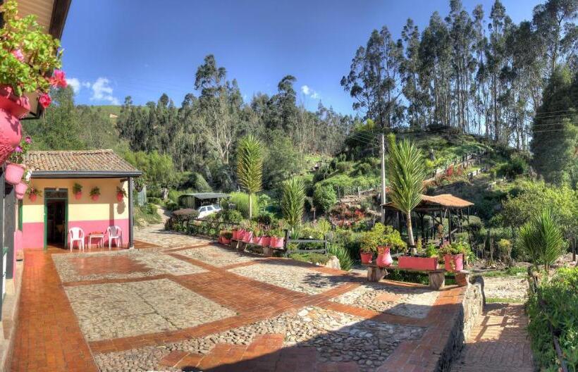 فندق صغير Finca La Tobita Eco