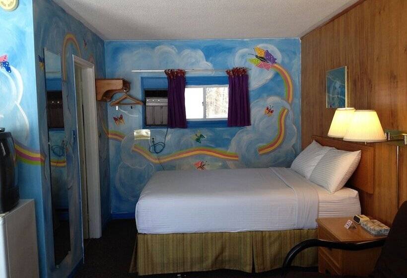 Algonquin Motel