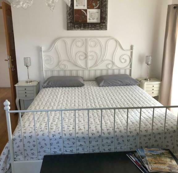 Bed and Breakfast Les Allumettes D'ecorsaint