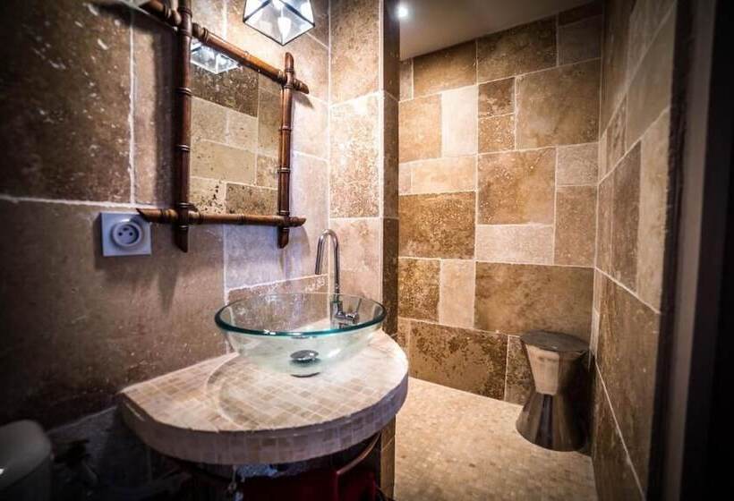 مبيت وإفطار Les Chambres De Lily