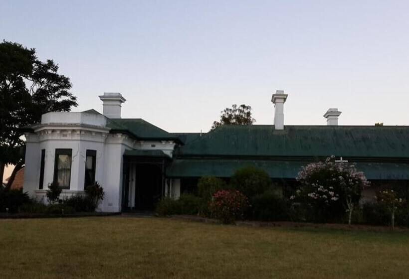 مبيت وإفطار Lochinvar House