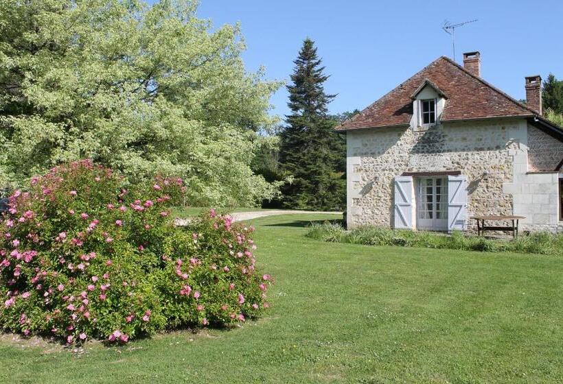 ベッドアンドブレックファースト Manoir De La Foulquetiere