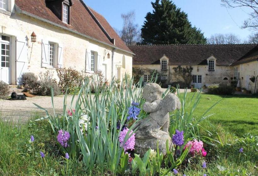 ベッドアンドブレックファースト Manoir De La Foulquetiere