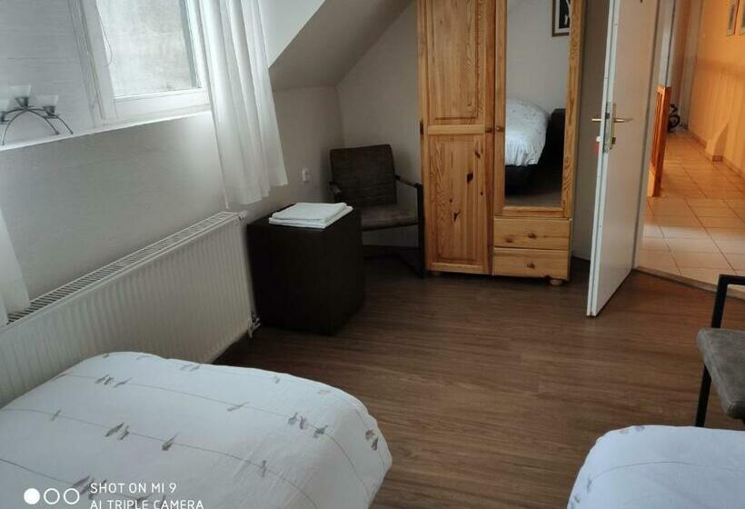 צימר Panzió Kemping Bekölce