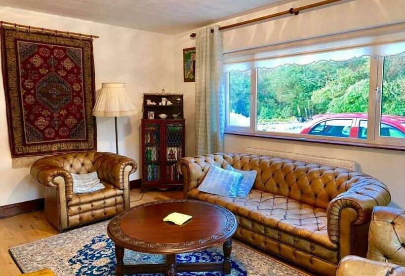 مبيت وإفطار Victoria's House
