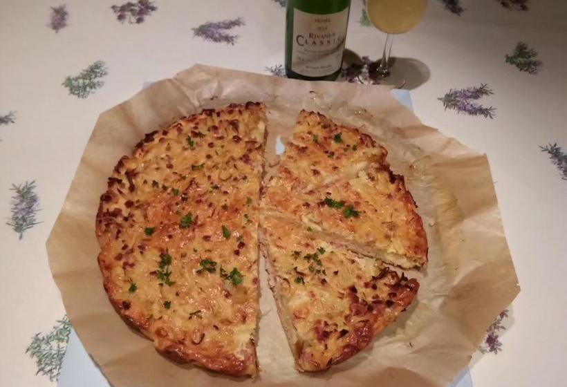 ベッドアンドブレックファースト Weingut U. Gästehaus Menten