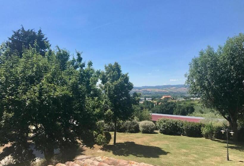 فندق Badia Agriturismo