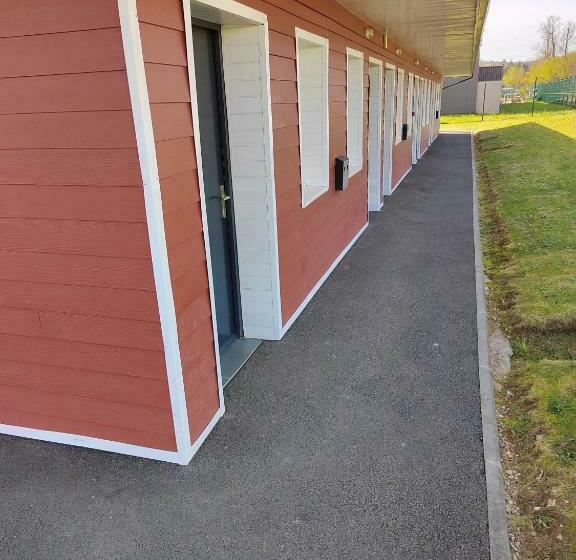Отель Hôtel Le 15 Périgueux