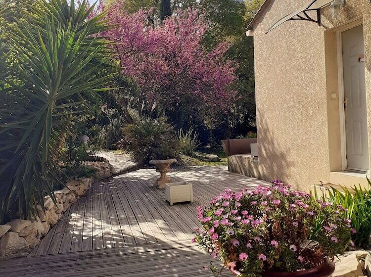 酒店 Logis Hôtel Restaurant Le Clos Des Capitelles