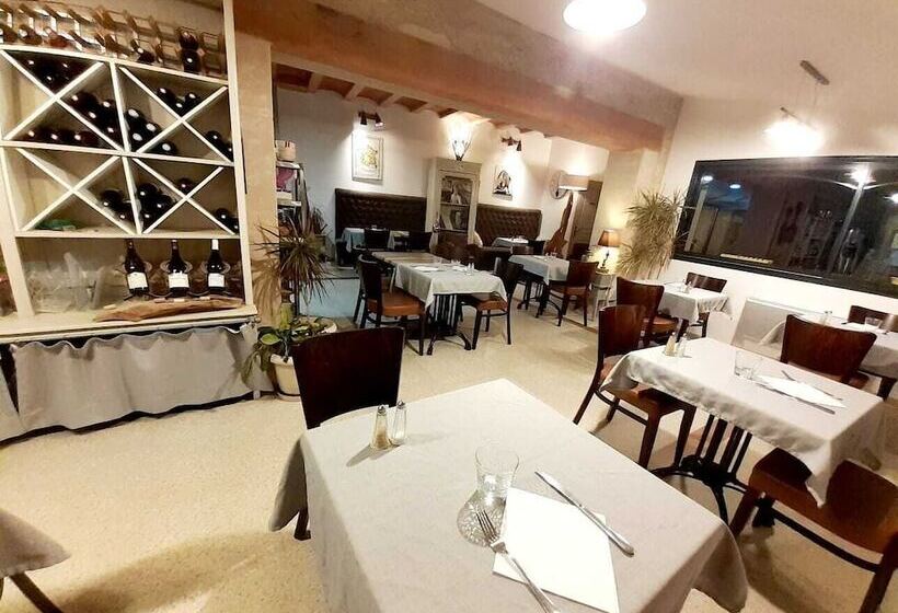 酒店 Logis Hôtel Restaurant Le Clos Des Capitelles