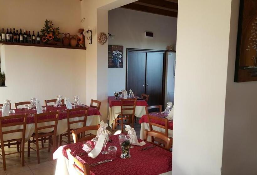 فندق Oasi Di Francesca