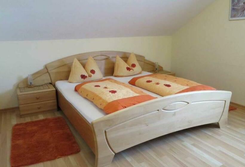 Пансион Ferienhaus Corinna