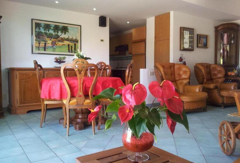리조트 Casa Vacanze Villa Flumini