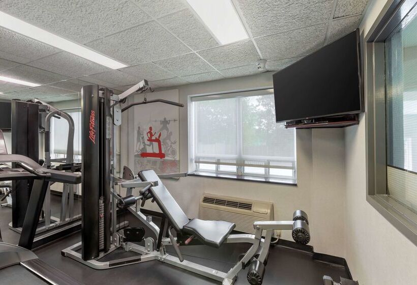 فندق Best Western Plus Burlington Inn & Suites
