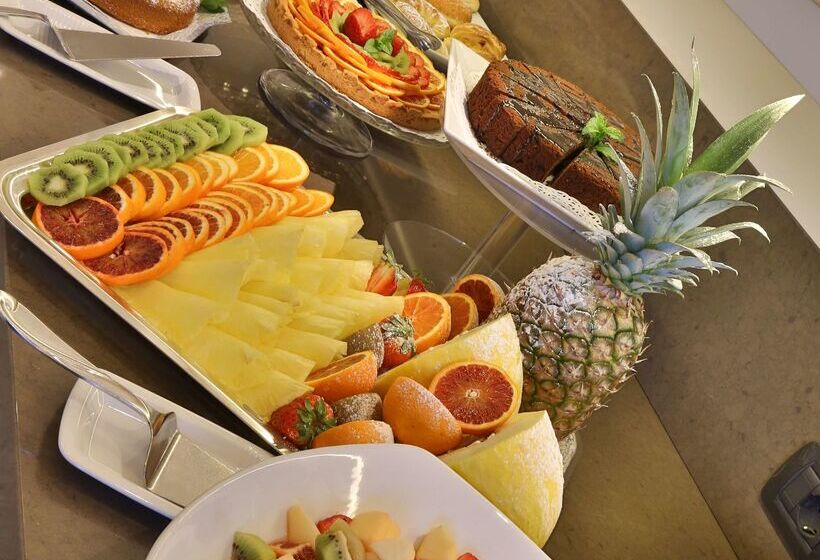 هتل Best Western Plus Tigullio Royal