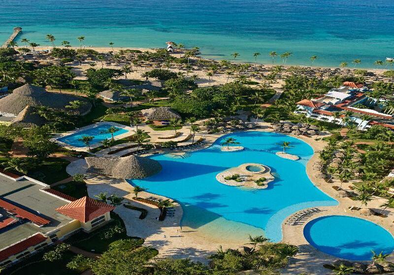 هتل Iberostar Selection Hacienda Dominicus