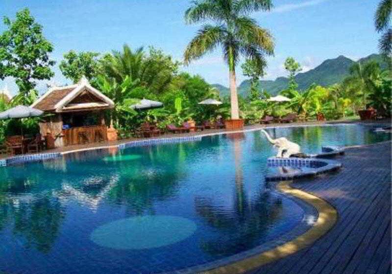 هتل Santi Resort & Spa