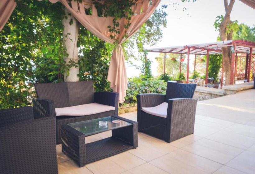 Elpida Hotel   All Inclusive & Beach Front