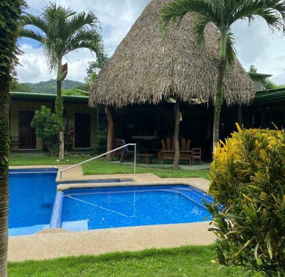 Общежитие Coyote Lodge Costa Rica