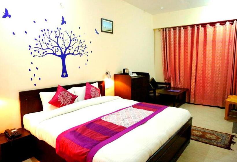 مبيت وإفطار Avlokan  Near Kainchi Dham Mandir