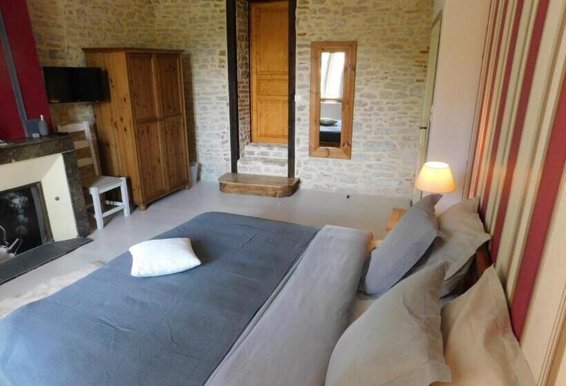 مبيت وإفطار Chambre D'hôtes Les 3 Cochons D'olt