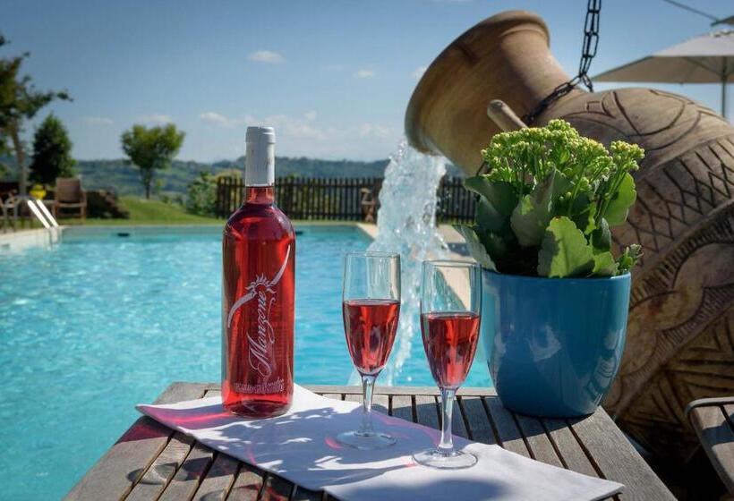 ホテル Agriturismo Le Arcate