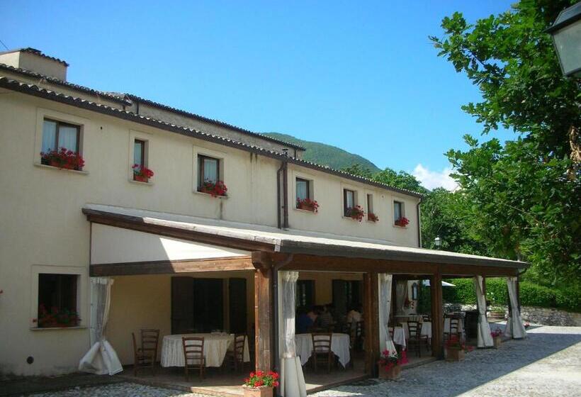 호텔 Locanda Cacio Re
