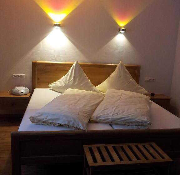 ペンション Ferienweingut Liebfried