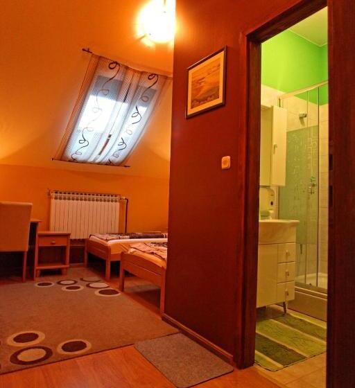 بنسيون Rooms With A Parking Space Osijek, Slavonija   15994