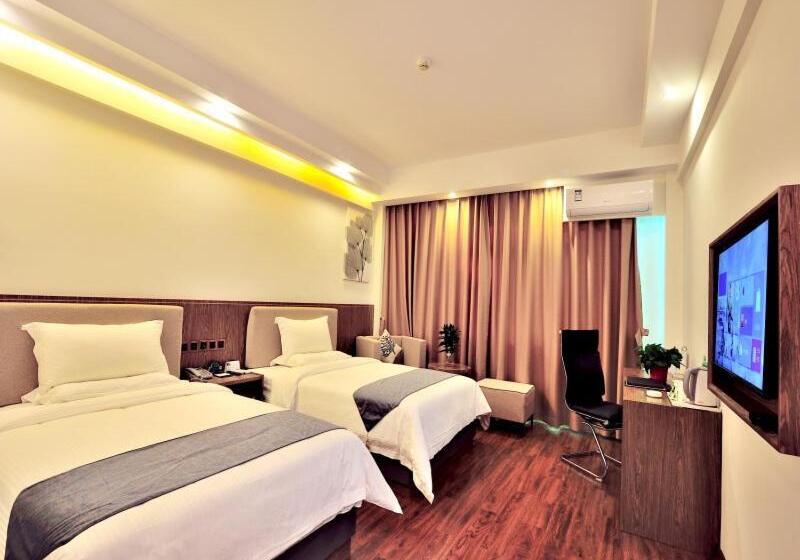 فندق Greentree Inn Dongfang City Dongfang Avenue High Speed Railway Station Express