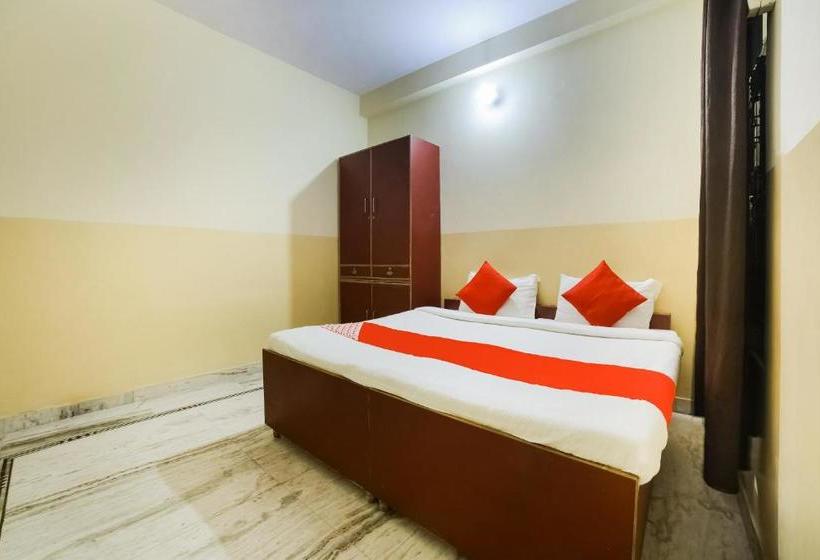 فندق Oyo 63006 Yogi Guest House