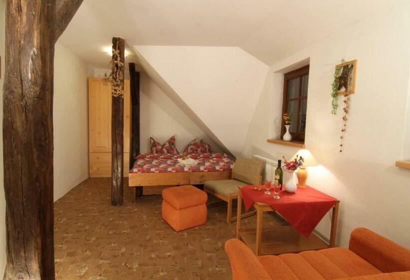 پانسیون Penzion Na Kopečku