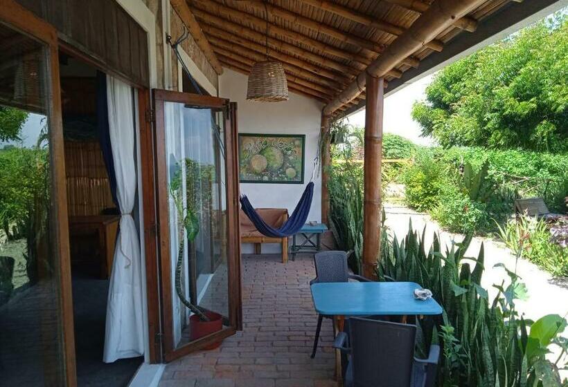 호스텔 Punto Verde Ecological House