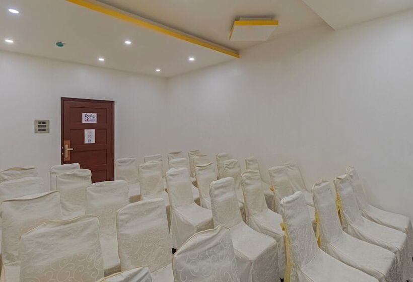 فندق Treebo Premium Palmyra Milford, 2 Km From Alleppey Beach