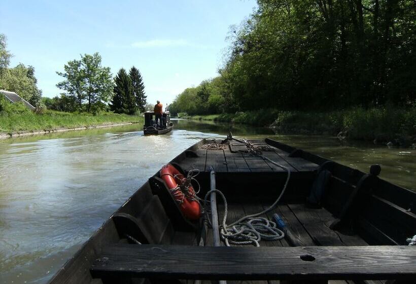 مبيت وإفطار Chambre D Hôtes Face à Briare