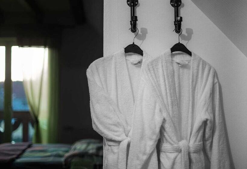 住宿加早餐  Chambres D Hotes Coeur De Sundgau