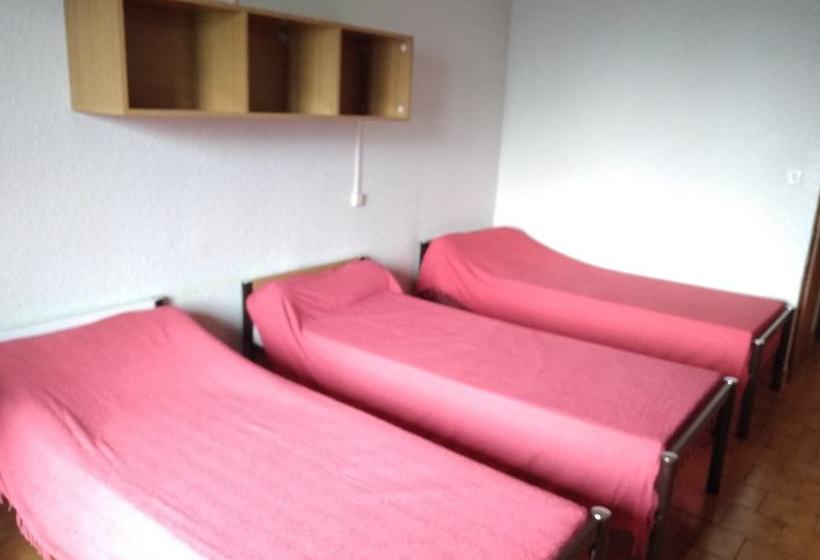 فندق فئة نجمة واحدة Chalet Les Sapins Enchantés