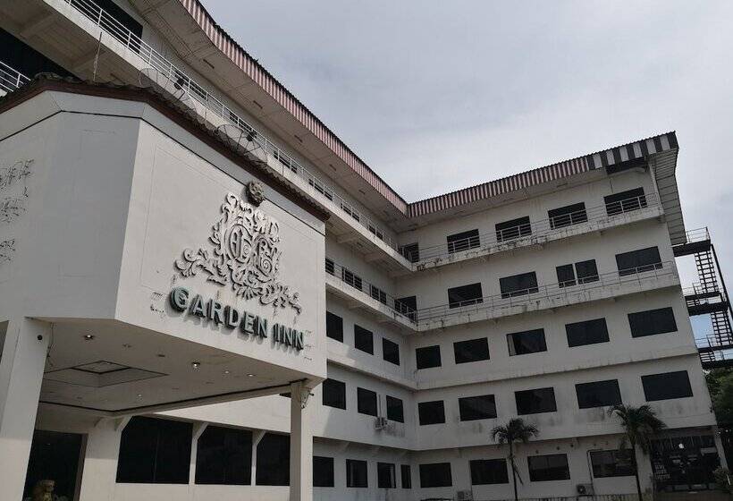 فندق Cl Garden Inn