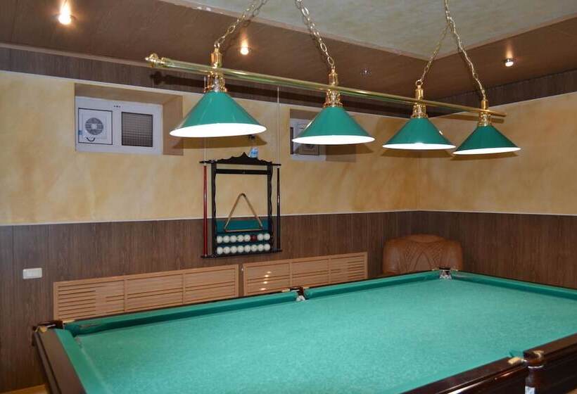 בית מלון כפרי Guest Complex Edelweiss
