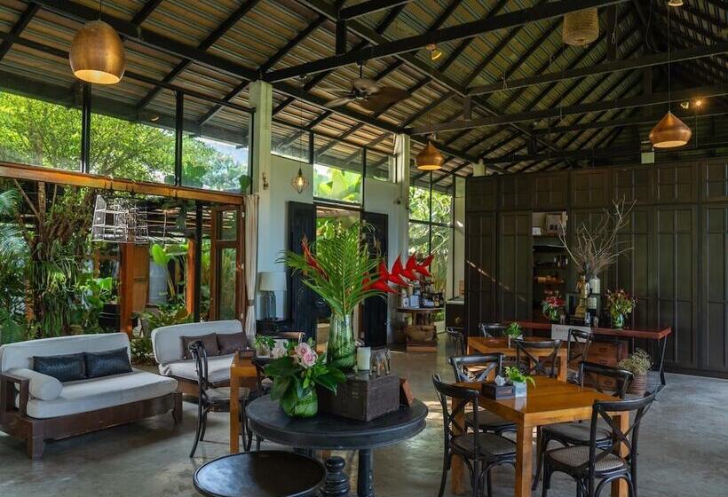 فندق Kachong Hills Tented Resort Trang
