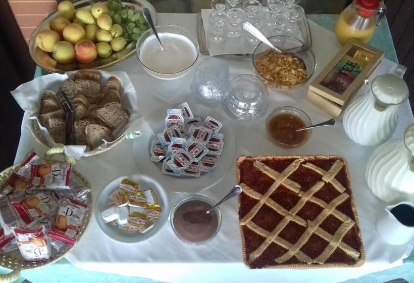 田舎風ホテル Azienda Agrituristica Salella