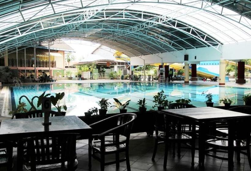 Hotel Sendang Sari