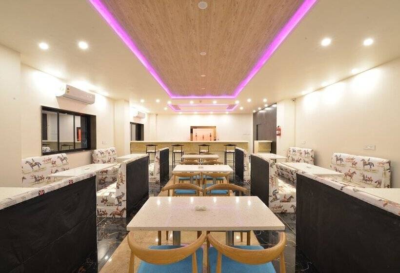 בית מלון כפרי The Fern Residency Parbhani