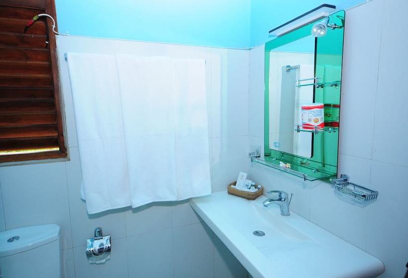 فندق Udawalawe Ayurvedic Resort