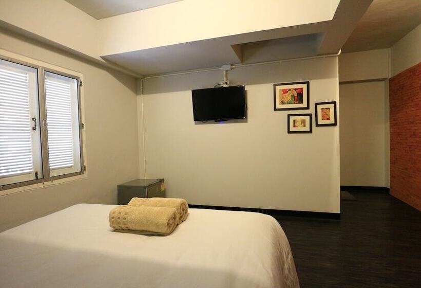 پانسیون Botanic Garden Nan Guest House