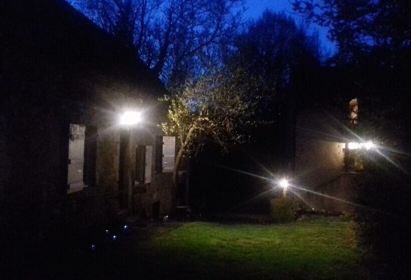 פנסיון Domaine Pastel