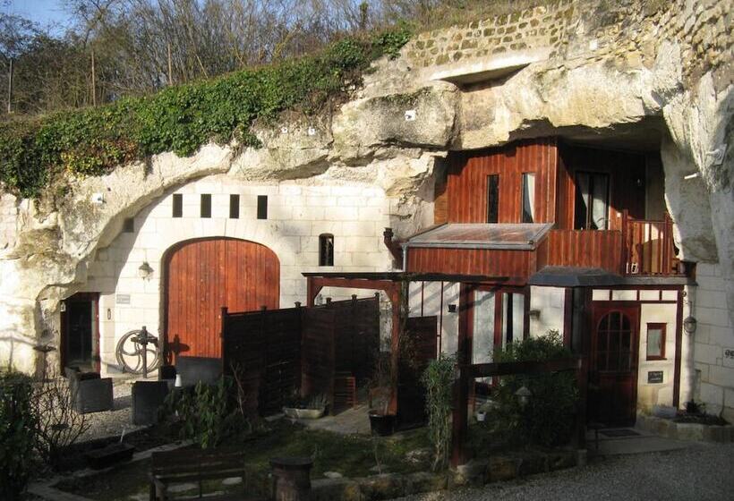 פנסיון Les Troglos De Beaulieu