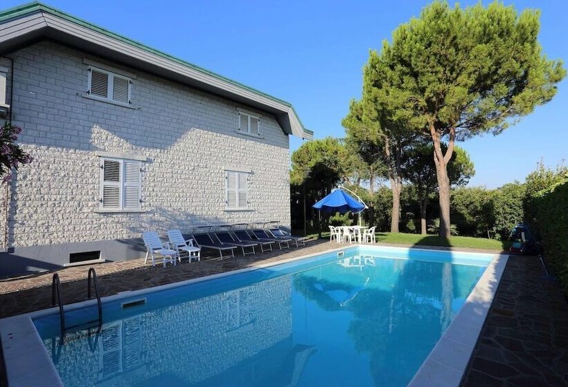 بنسيون Villa Rosa